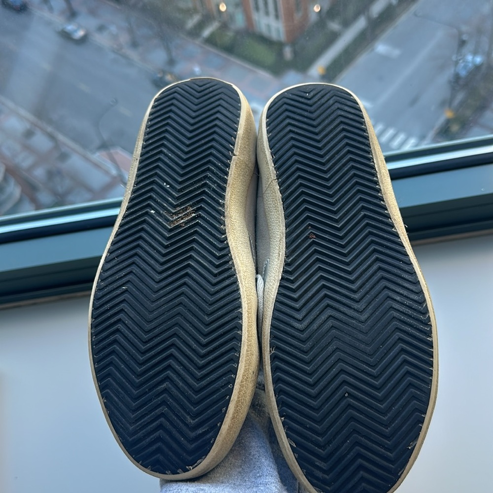Golden Goose Sneakers - Picture 8 of 8